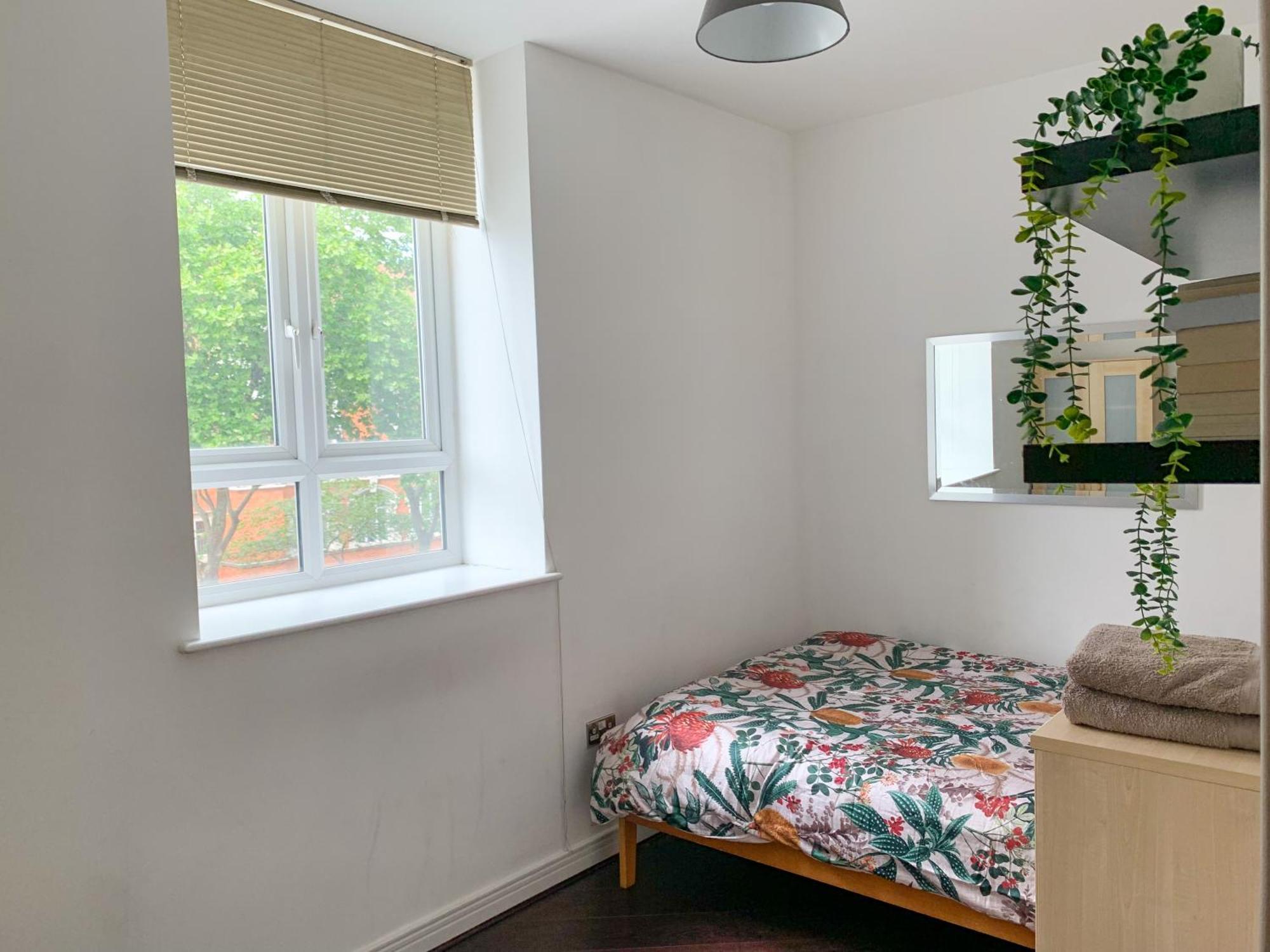 Room In Stratford With Private Bathroom And Parking ロンドン エクステリア 写真